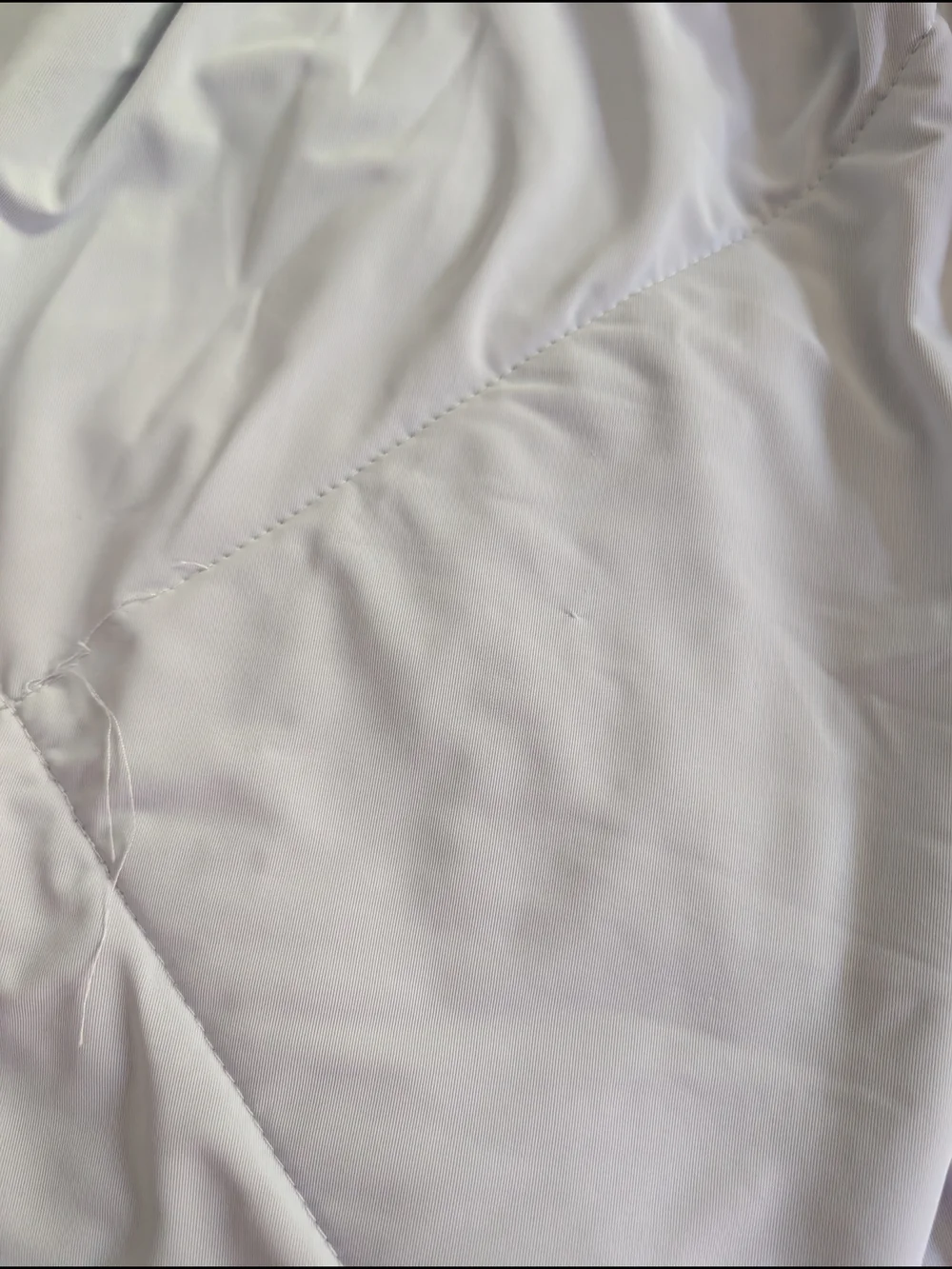 Boutique Reversible Cooling Comforter Navy & Light Blue Full/Queen 90x96 (EUC)